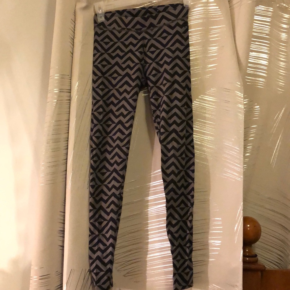 PINK Patterned Leggings